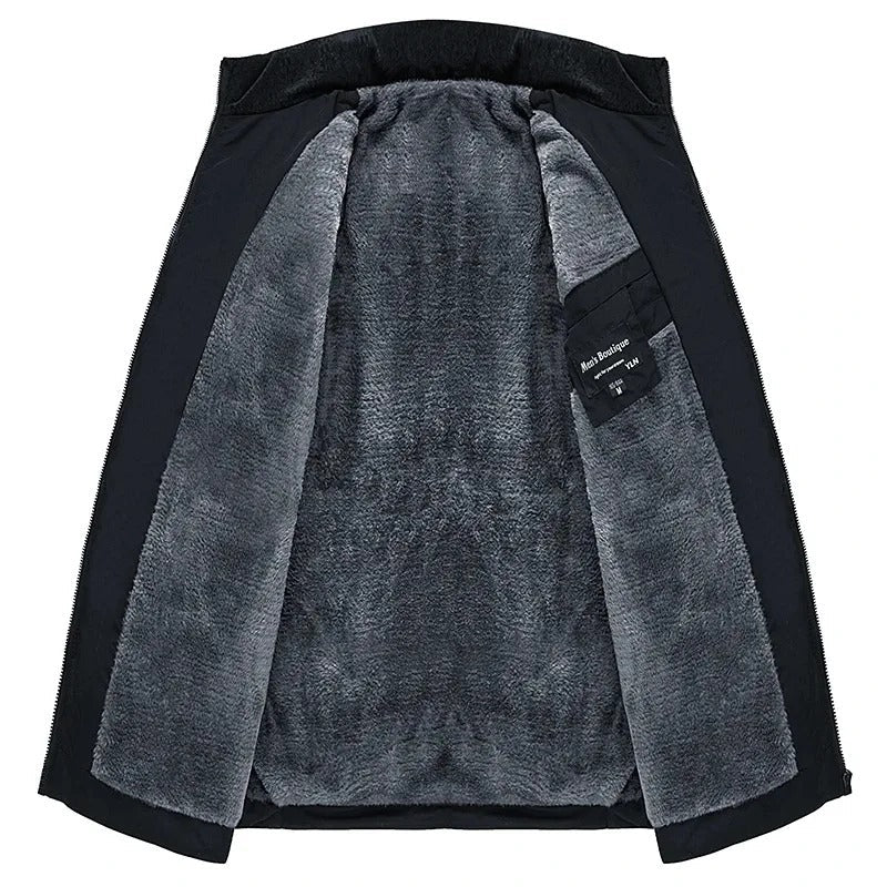 León | Pufi Dzseki Elegáns